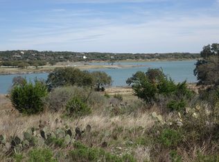 211 Grosbeak Dr, Spring Branch, TX 78070