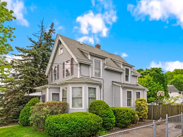 372 Lincoln Ave, Saugus, MA 01906