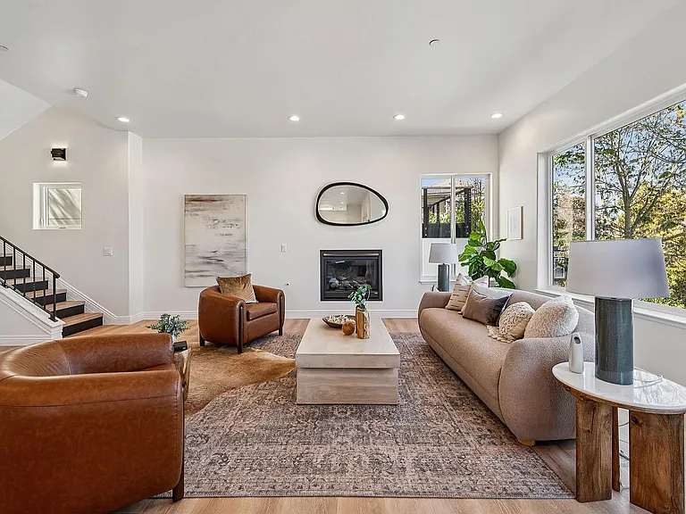 314 Golden Gate Ave — Photo 11
