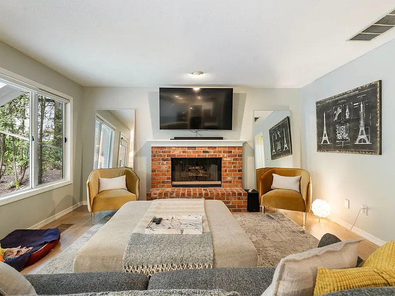 13278 Vermeer Dr — Photo 15