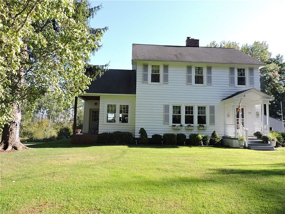 1st image of 1919 Willard Street Ext
