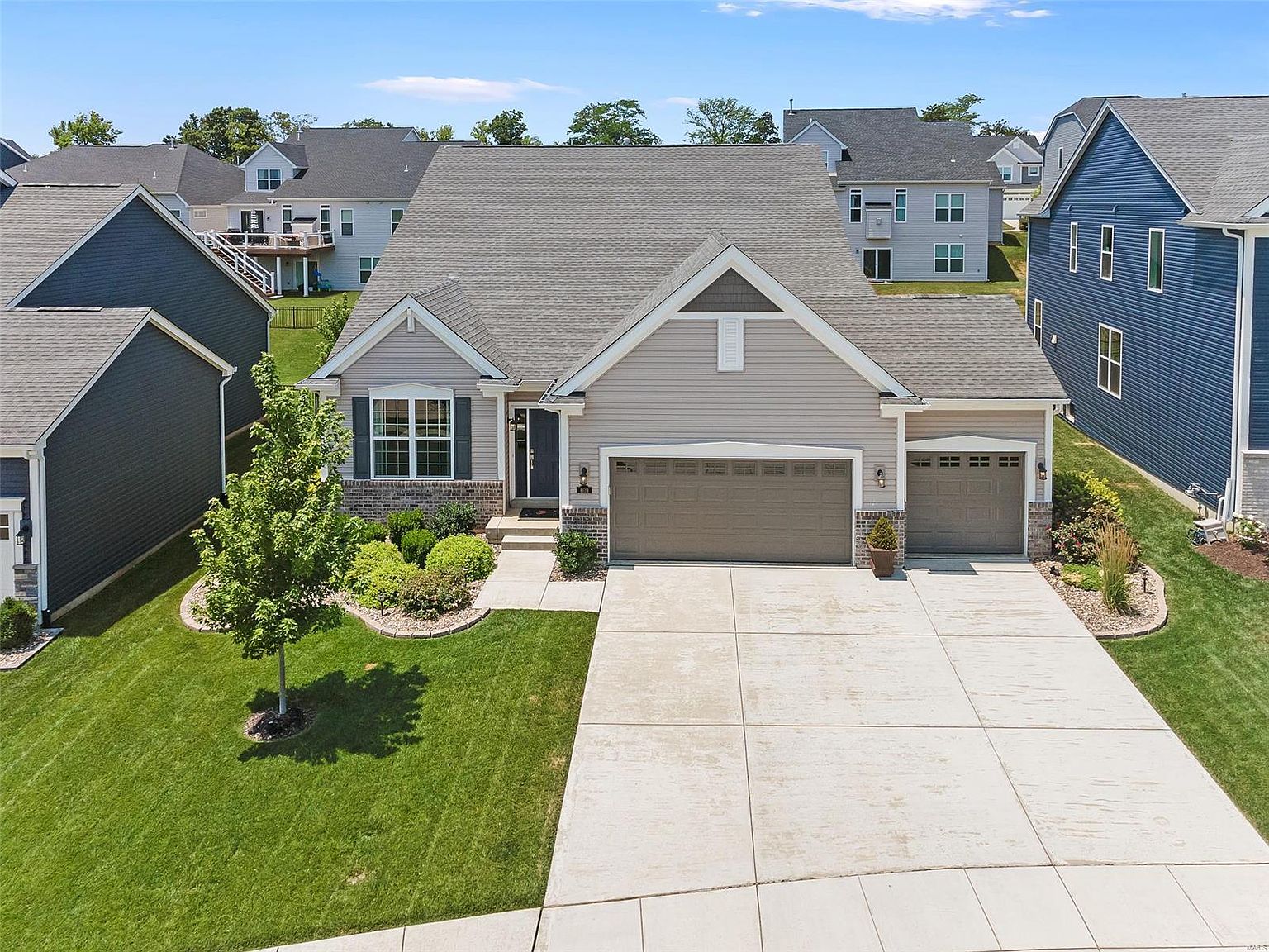 609 Moffett Laurel Dr, Lake Saint Louis, MO 63367 Zillow
