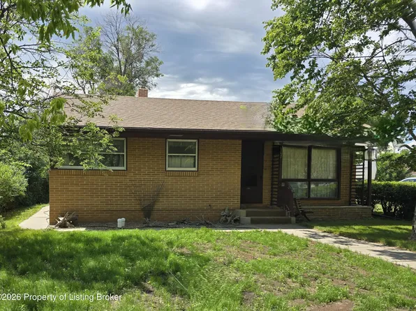 707 2nd Ave W, Lemmon, SD 57638