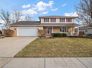 302 Andrea Dr, Manhattan, IL 60442