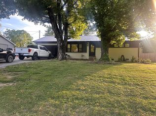 9555 Cherrywood Ave, Mc Kenzie, TN 38201