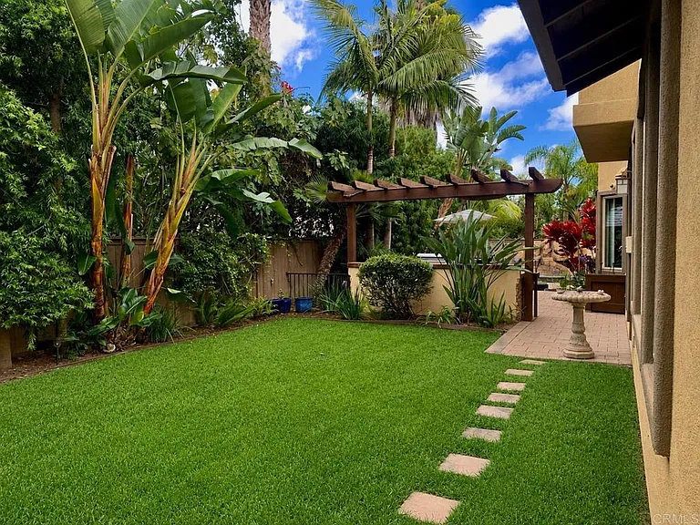7332 Circulo Papayo — Photo 15