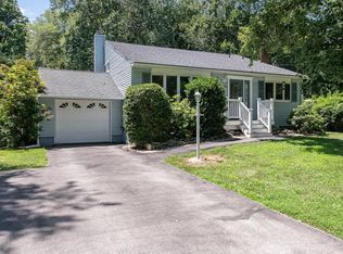 3 N Jackson Rd, Poughkeepsie, NY 12603