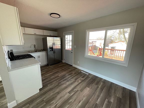 4th image of 265 N Quincy Ave
