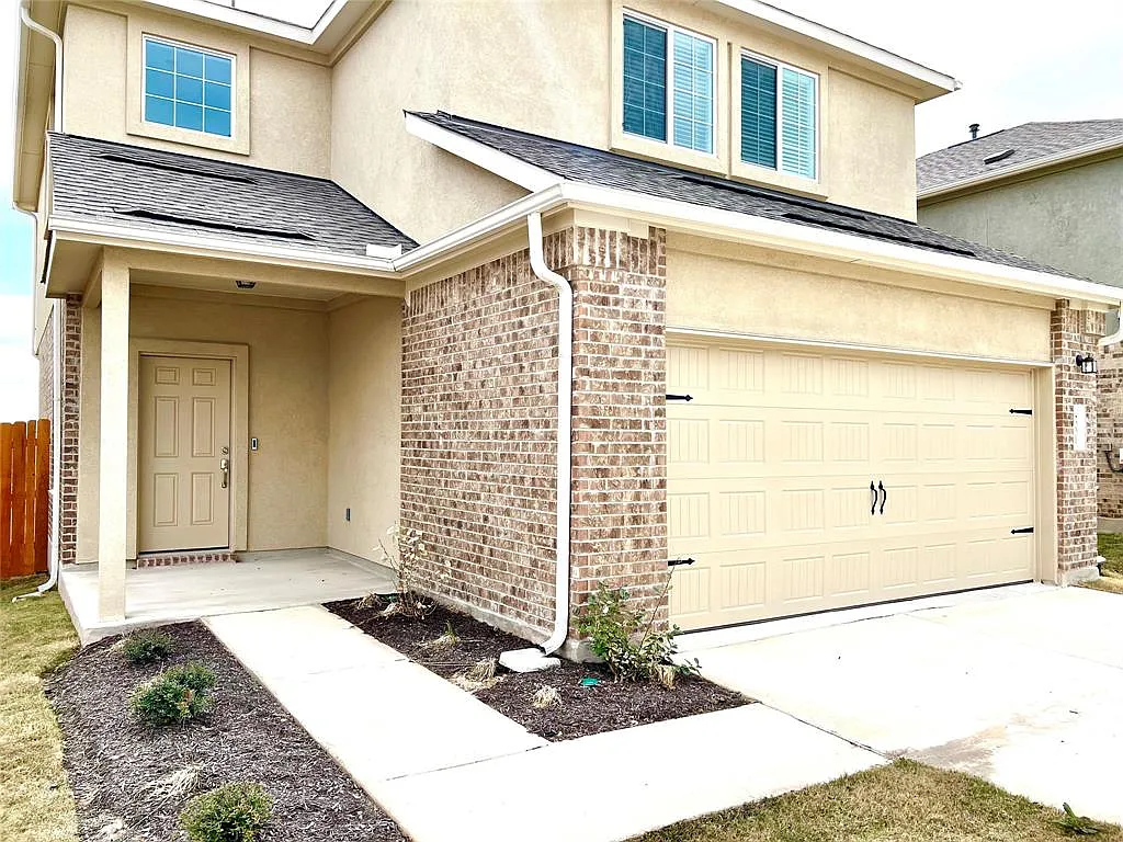 8001 Copper Prairie Bend - 1 — Photo 2