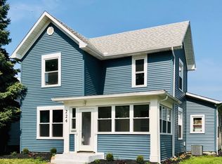224 W Yeasting St, Gibsonburg, OH 43431