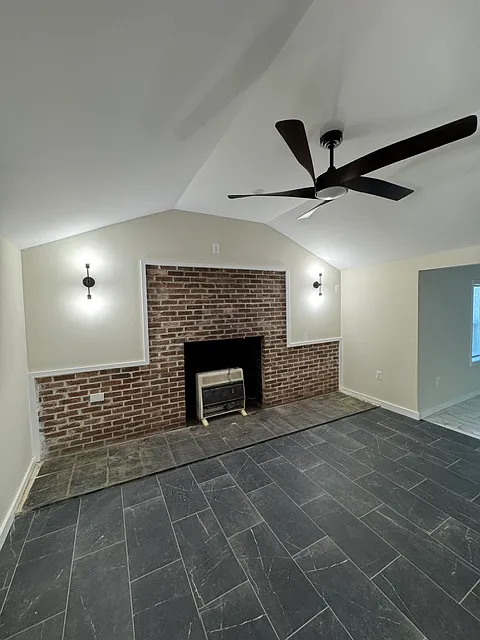 2 bed, 1400 sqft, $2,400 — Photo 4