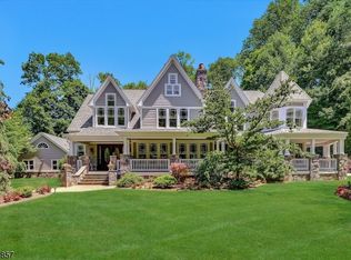 284 E Saddle River Rd, Upper Saddle River, NJ 07458