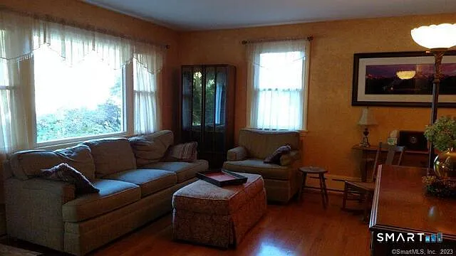 19 Sunshine Rd — Photo 9