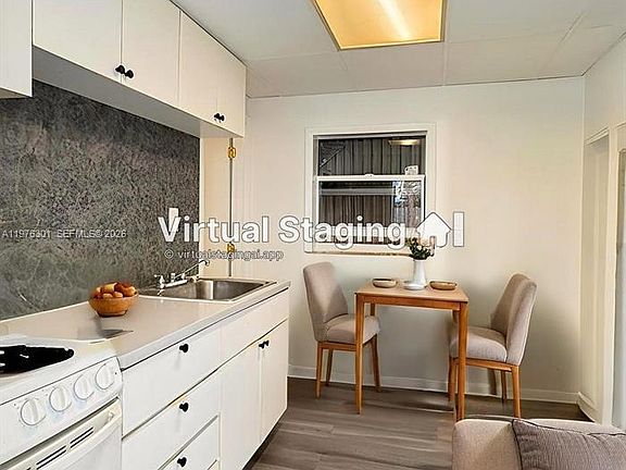 2nd image of 1913 Harding St #3