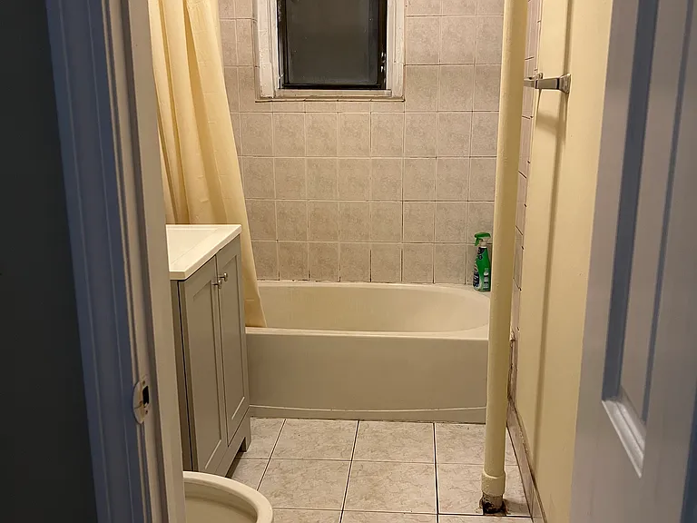 65 Burbank St #3 — Photo 15
