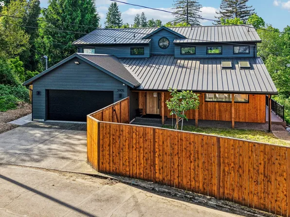 3905 N Overlook Ter, Portland, OR 97227