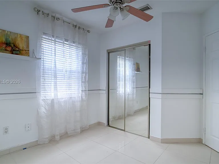 1520 N Andrews Ave — Photo 14