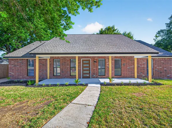 12206 Fairhaven Ln, Montgomery, TX 77356