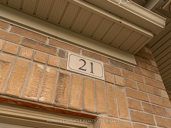 4th image of 21 Owens Rd