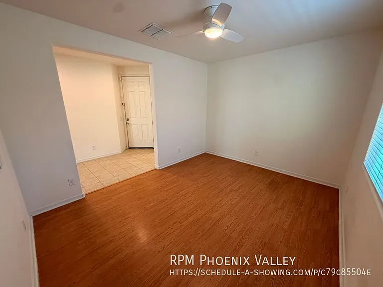 25549 N 104th Dr — Photo 3