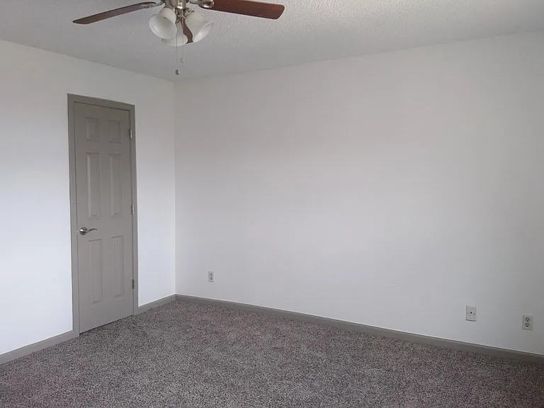 479 Wright St #303 — Photo 4
