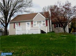 1429 Cedar Hill Rd, Pottstown, PA 19464