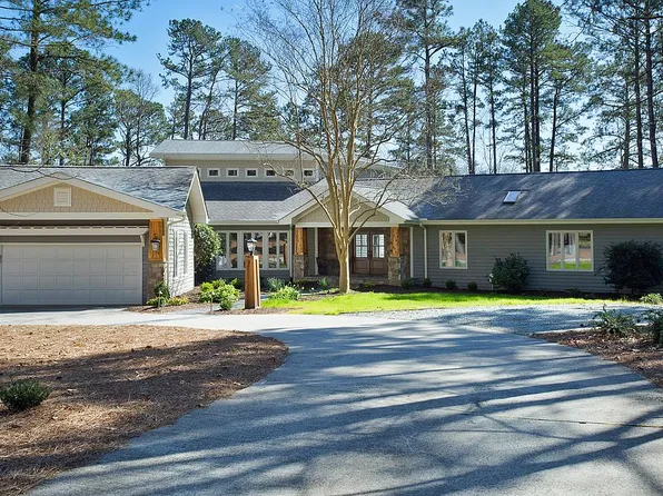 118 Nottingham Dr, Chapel Hill, NC 27517