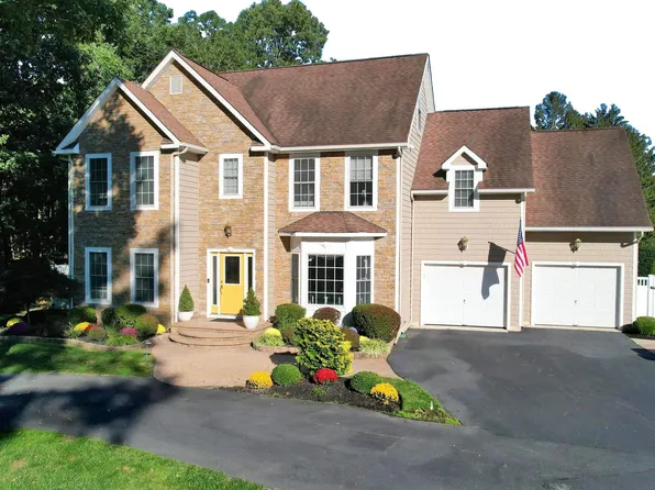 243 Ivystone Ct, Galloway, NJ 08205