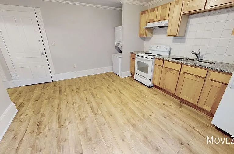 130 Spring St SW #3 — Photo 11