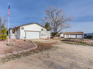 11020 E Esther Ln, Dewey, AZ 86327