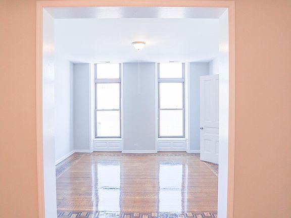 5th image of 1580 N Clybourn Ave #2