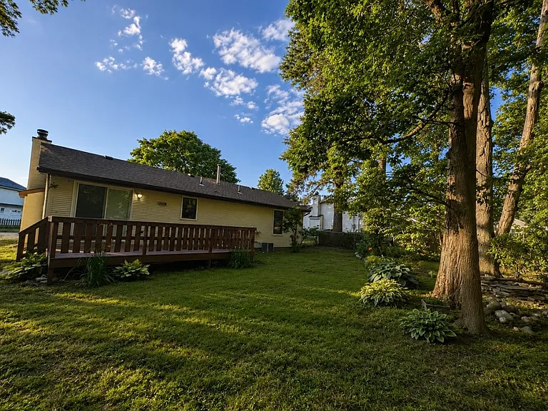 304 Lake Crystalbrook Dr — Photo 45