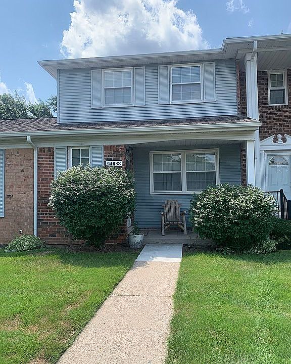 1st image of 24633 Olde Orchard St