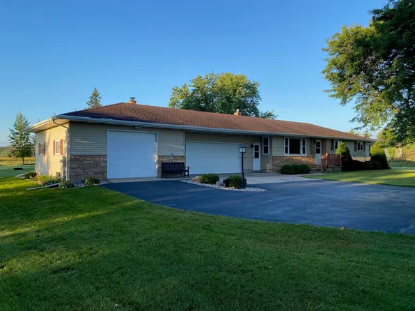 2615 Larsen Rd, Neenah, WI 54956