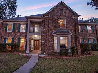 16311 Avenplace Rd, Tomball, TX 77377