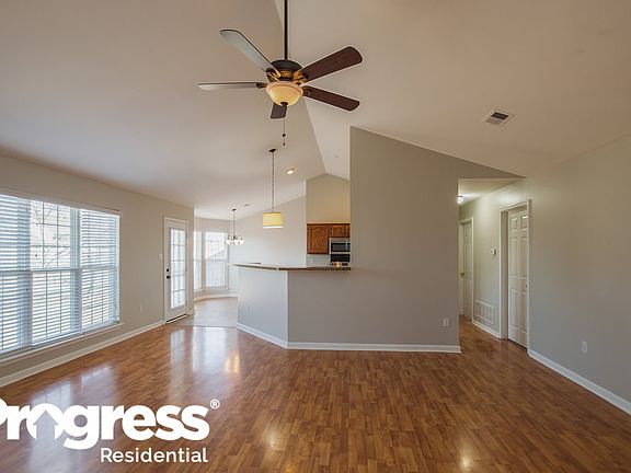 2nd image of 5715 Hunters Chase Dr
