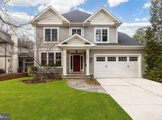 1522 N Nicholas St, Arlington, VA 22205