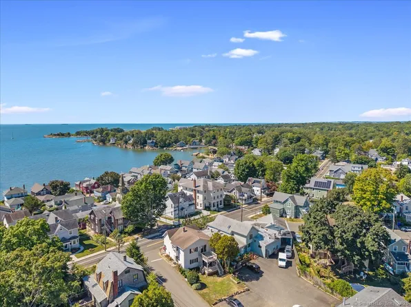 132 Shore Drive, Branford, CT 06405