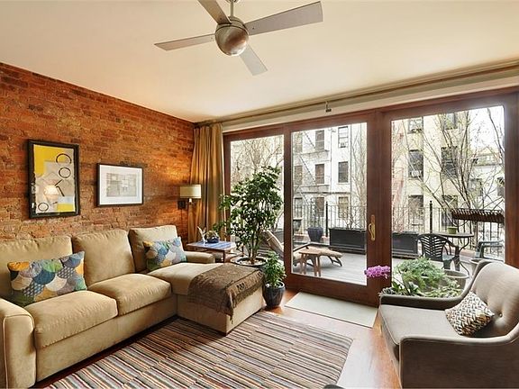5th image of 421 E 118th St