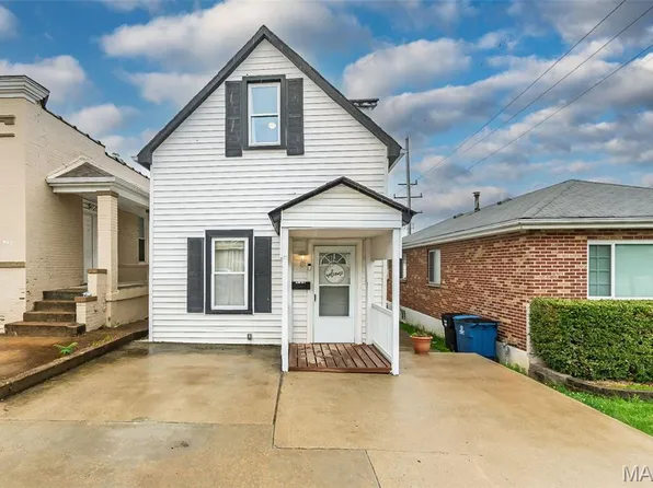 944 Regina Ave, Saint Louis, MO 63125