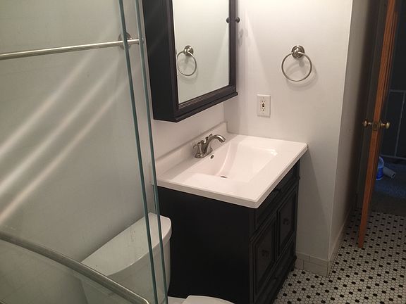 3rd image of 603 Olde Towne Ave #6