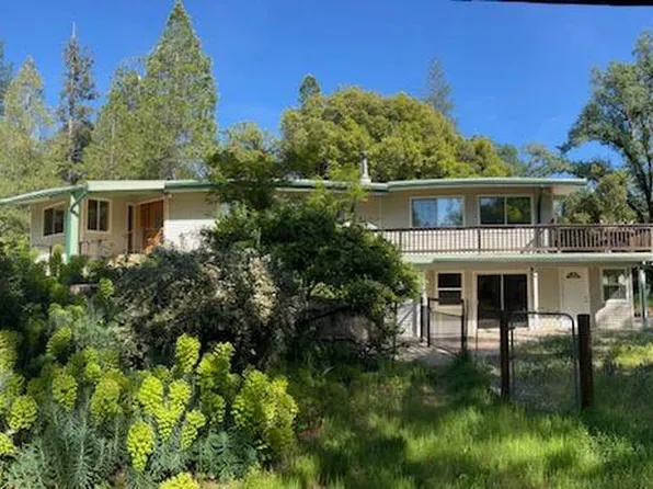 25160 Pineview Dr, Colfax, CA 95713