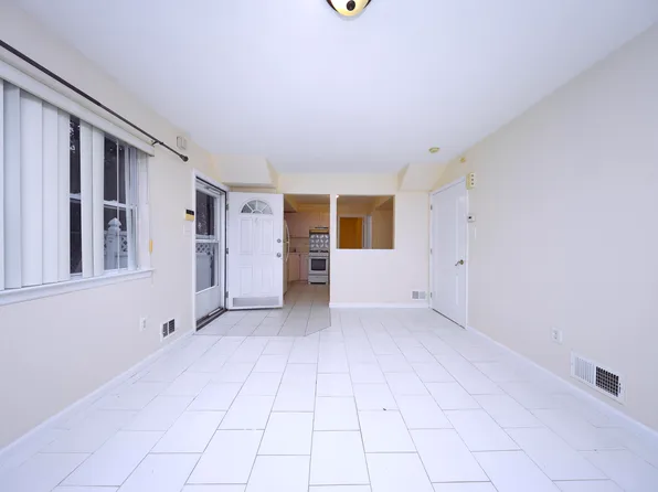 4 Marisa Court image 26 of 30