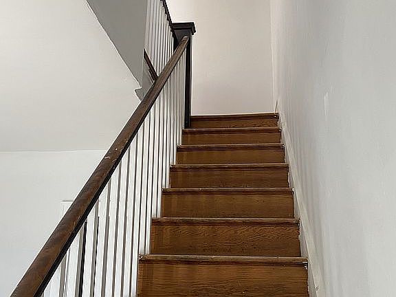 5th image of 3115 N Madison St