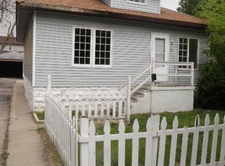 613 Elmwood Ave, Joliet, IL