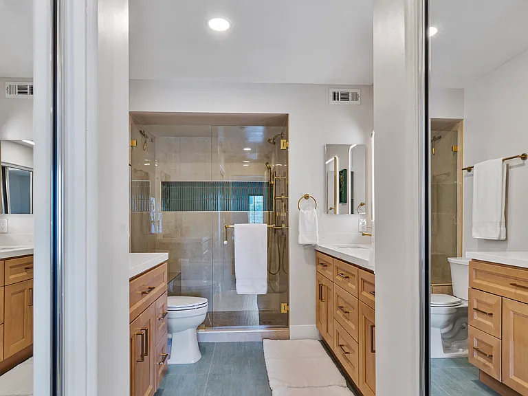 Cabrillo Bay Ln — Photo 11