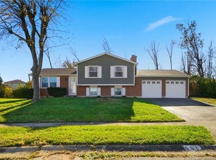 6612 Westgrove Dr, Dayton, OH 45426