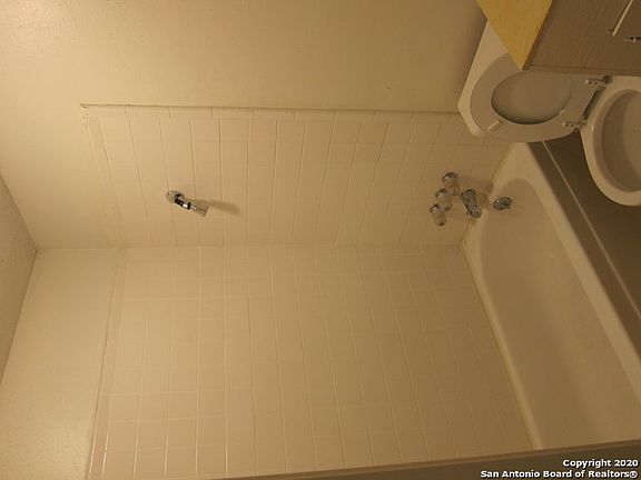 5th image of 6411 Ridge Creek Dr