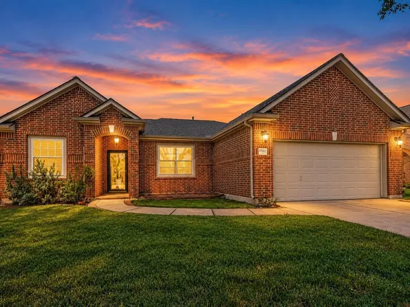 17022 Locust Springs Dr, Houston, TX 77095