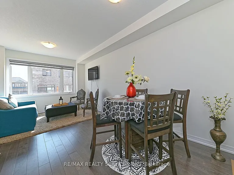 15 Blacklock St #19 — Photo 25